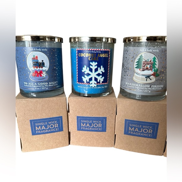 Lot of NEW Bath & Body Works Candles - Picture 2 of 3